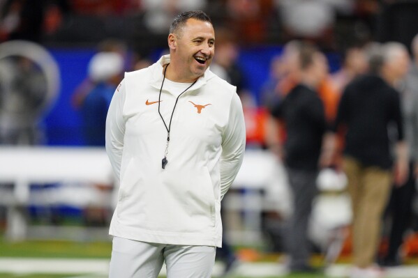 Steve sarkisian hot sale